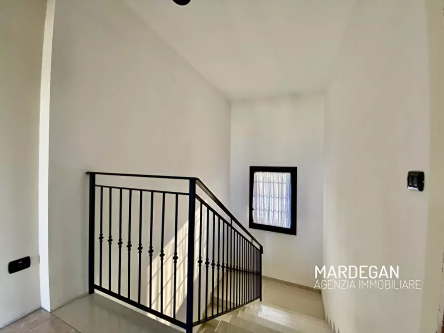 Immagine 6 di Casa bifamiliare in vendita  in VIA DEI MARTIRI a San Martino Di Lupari