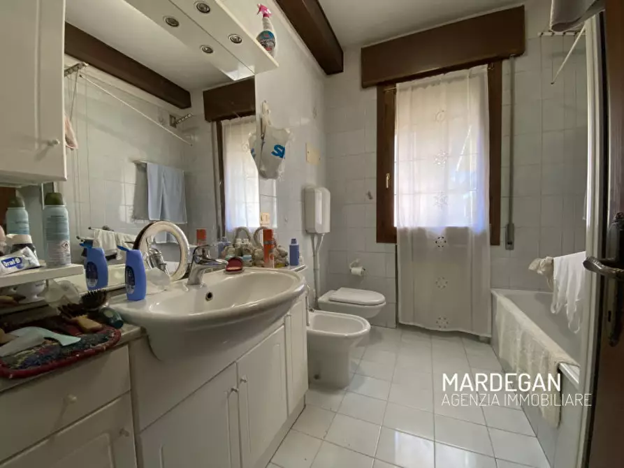 Immagine 32 di Casa indipendente in vendita  in VIA DELLE FORNACI a San Martino Di Lupari