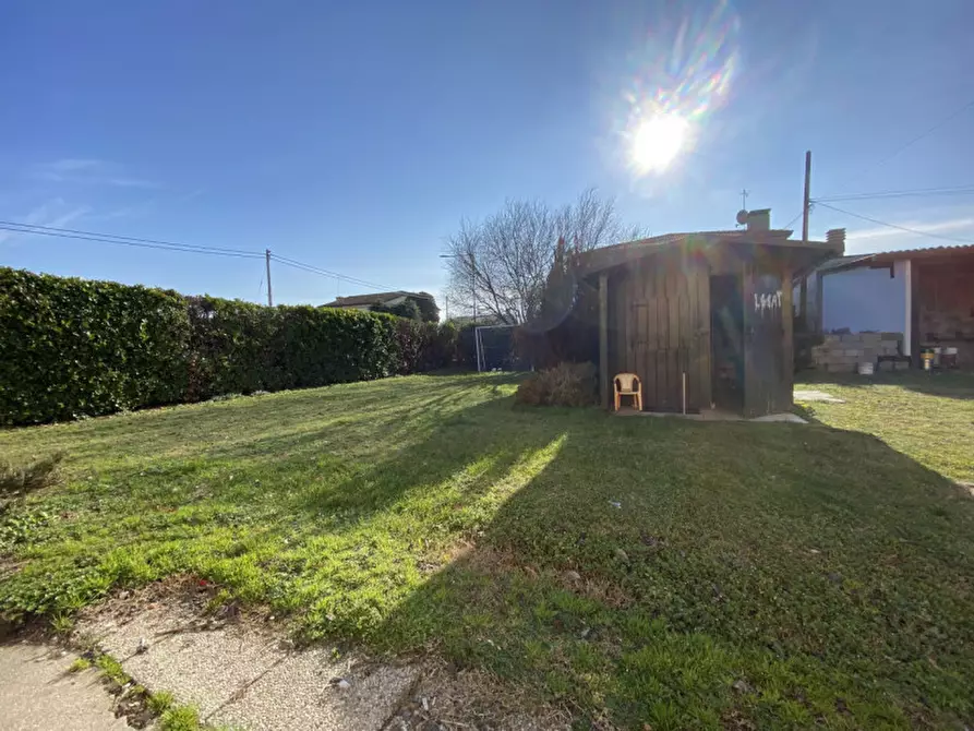 Immagine 34 di Casa indipendente in vendita  in VIA DELLE FORNACI a San Martino Di Lupari