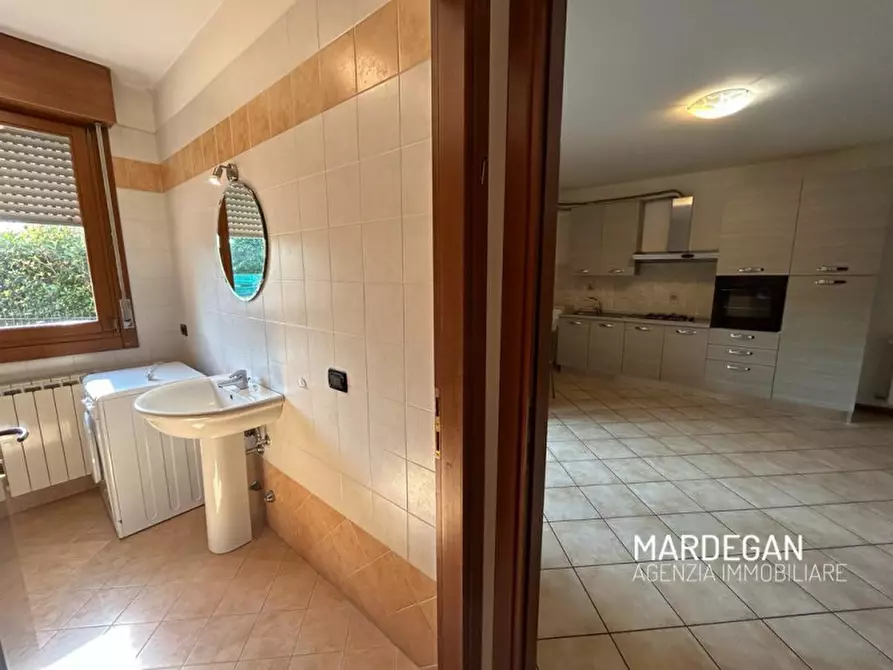 Immagine 4 di Appartamento in vendita  in Via Giuseppe Garibaldi a San Martino Di Lupari