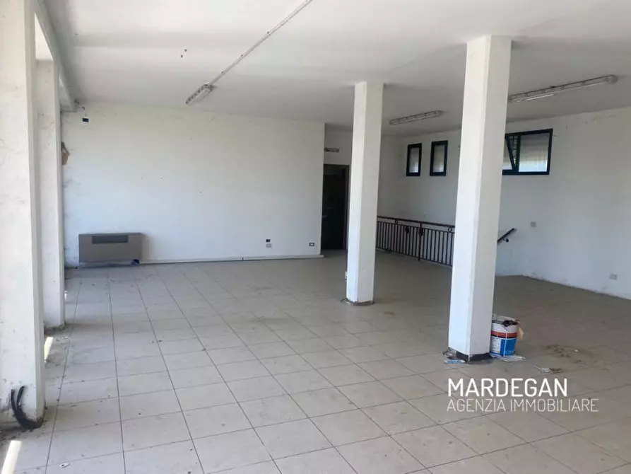 Immagine 6 di Negozio in vendita  in VIA MURI BIANCHI a Cittadella