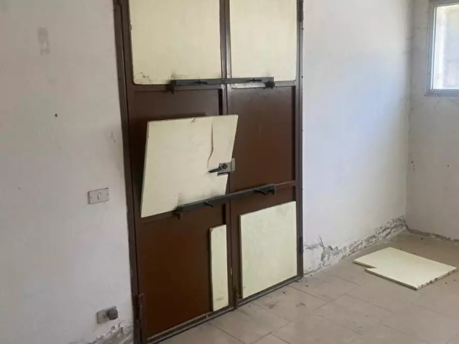 Immagine 11 di Negozio in vendita  in VIA MURI BIANCHI a Cittadella