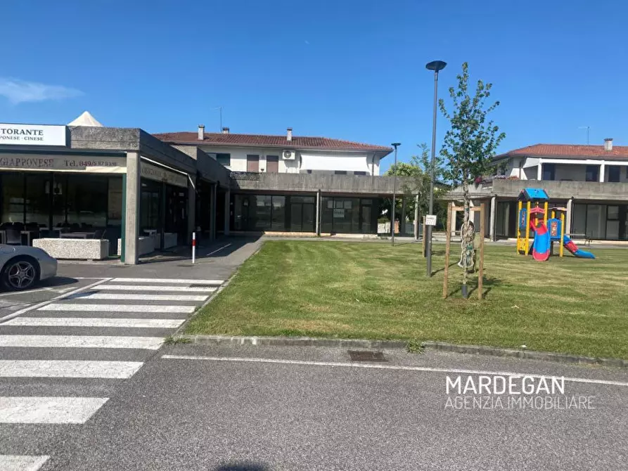 Immagine 13 di Negozio in vendita  in VIA MURI BIANCHI a Cittadella