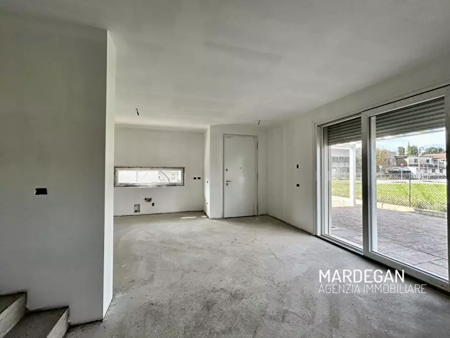 Immagine 2 di Casa bifamiliare in vendita  in VIA DON C. BARISON a Tombolo