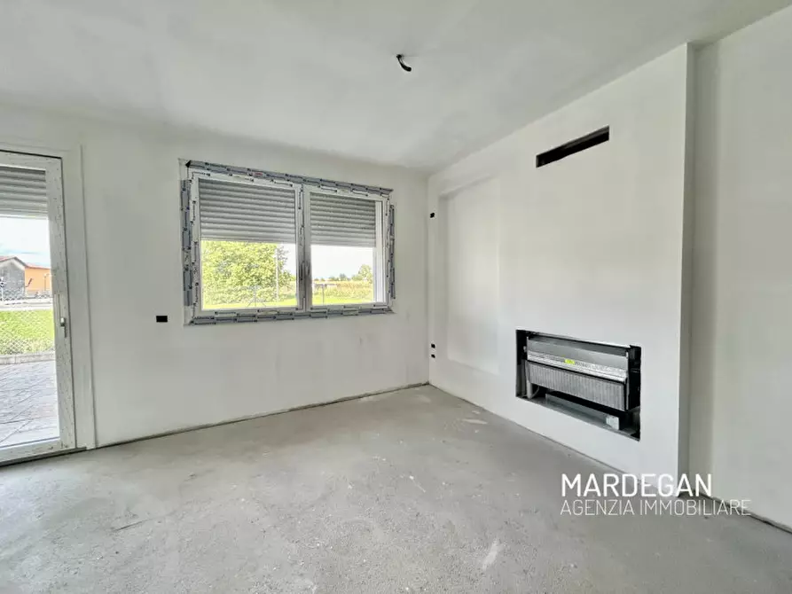 Immagine 5 di Casa bifamiliare in vendita  in VIA DON C. BARISON a Tombolo