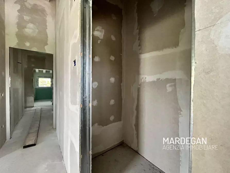 Immagine 15 di Casa bifamiliare in vendita  in VIA DON C. BARISON a Tombolo