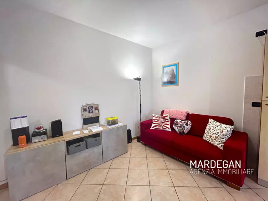 Immagine 1 di Appartamento in vendita  in via villa a Loria