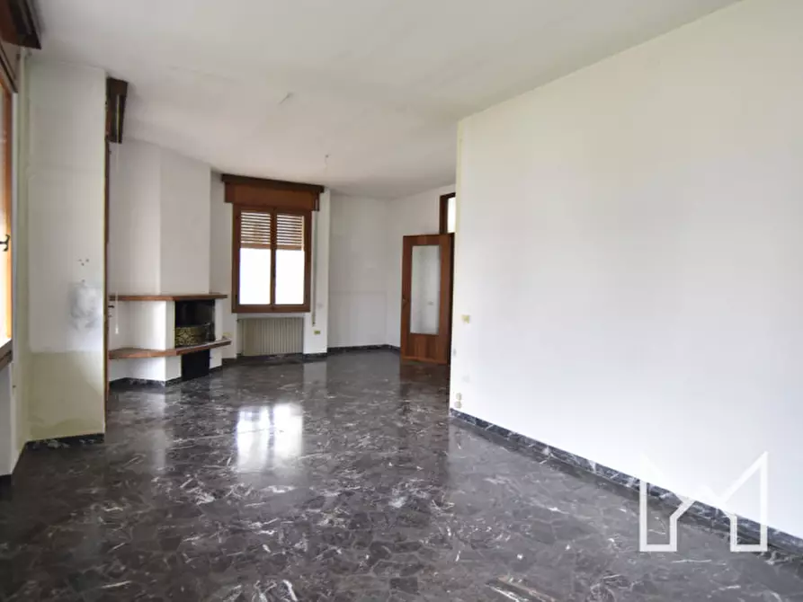 Immagine 7 di Casa indipendente in vendita  a Bassano Del Grappa