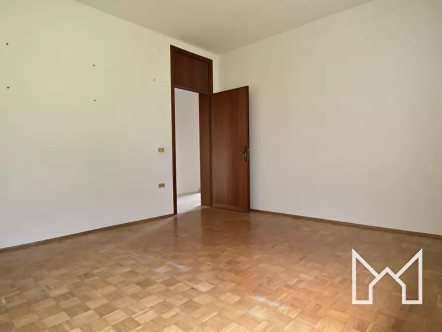 Immagine 18 di Casa indipendente in vendita  a Bassano Del Grappa