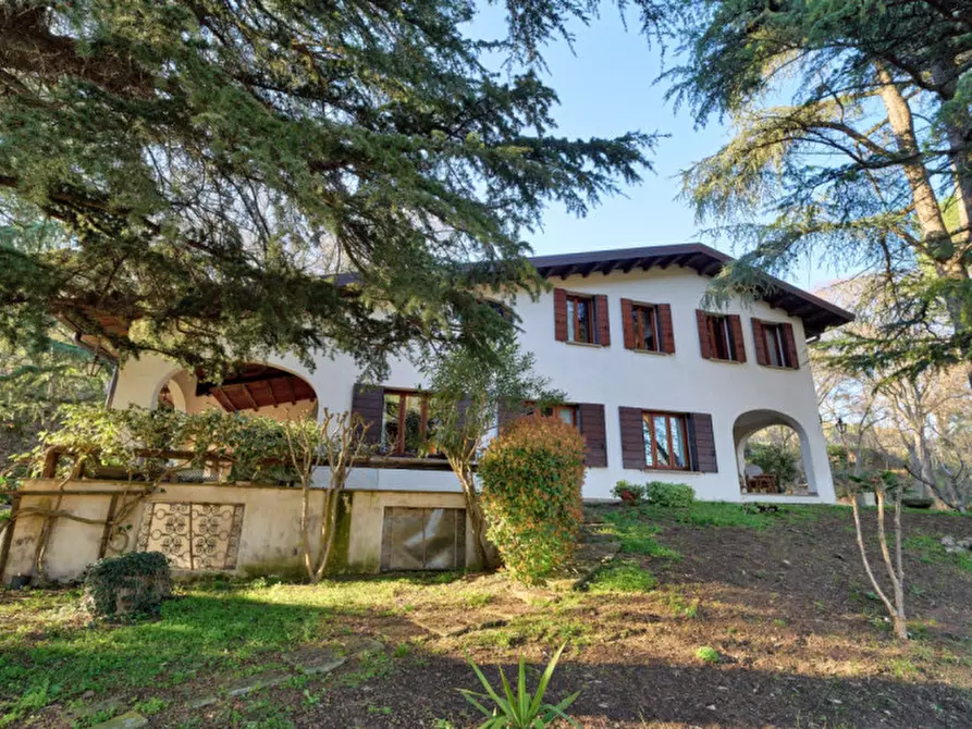 Immagine 1 di Villa in vendita  in VIA DEL MONTE a Cinto Euganeo