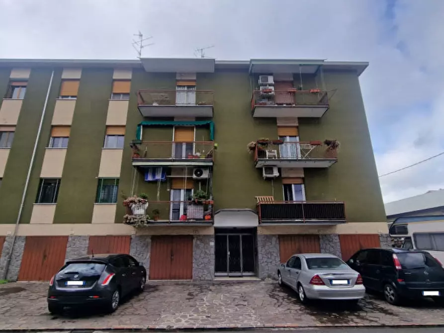 Immagine 1 di Appartamento in vendita  in VIA BAROZZI 46 a Carpi