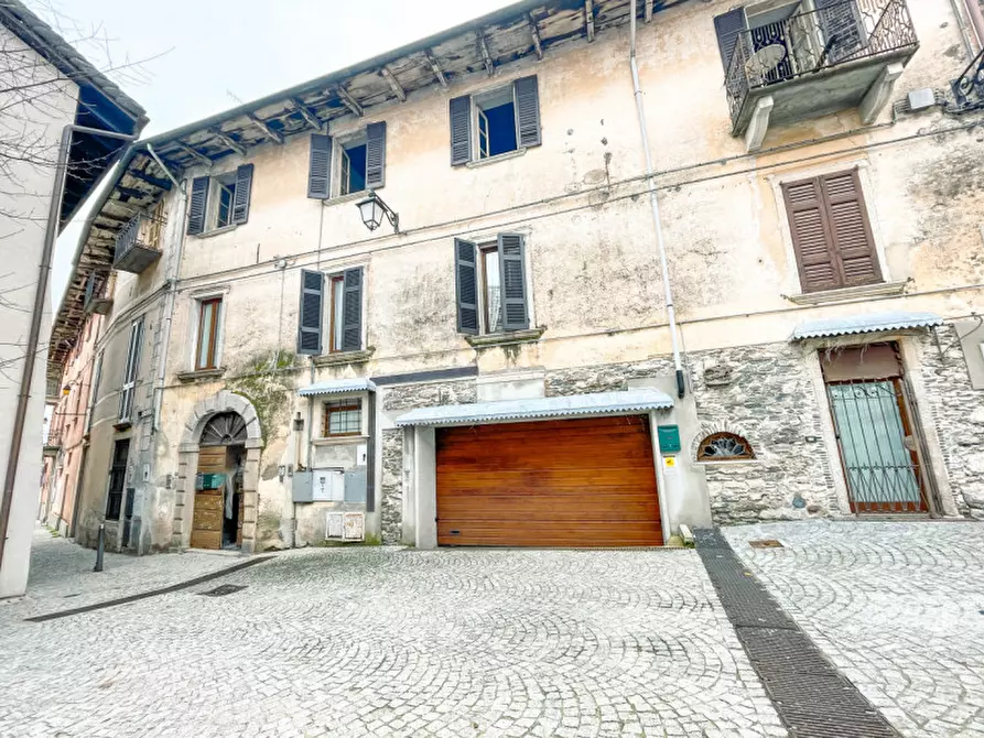 Immagine 13 di Appartamento in vendita  in via Roma a Pella