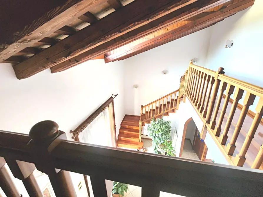 Immagine 7 di Casa bifamiliare in vendita  in Campolongo Maggiore a Campolongo Maggiore