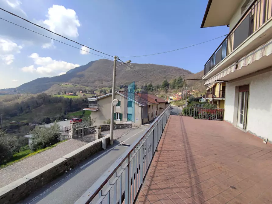 Immagine 1 di Appartamento in vendita  in Via San Gallo a Botticino