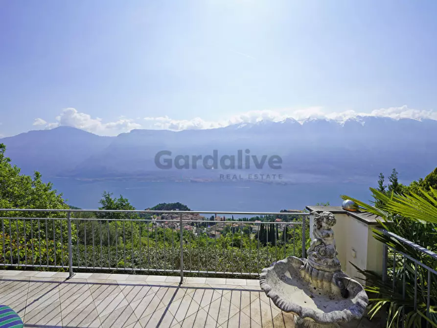 Immagine 1 di Casa indipendente in vendita  in Via delle Valli a Tremosine