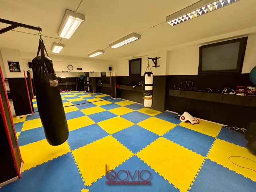 Immagine 18 di Magazzino in vendita  in Via Rossetti n°7 a Torino