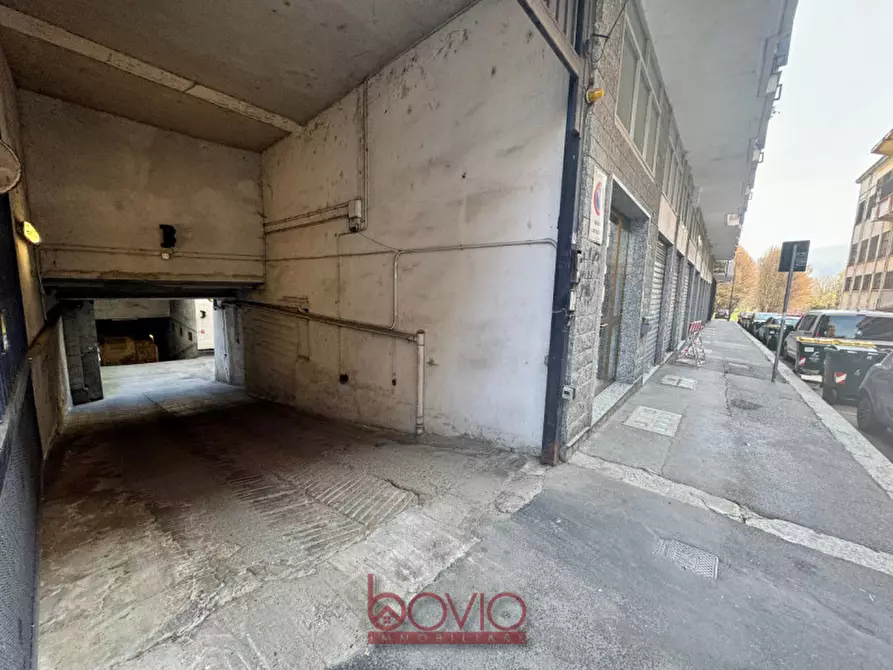 Immagine 20 di Magazzino in vendita  in Via Rossetti n°7 a Torino