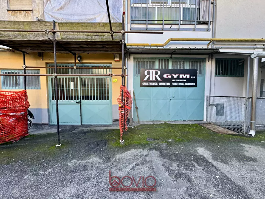 Immagine 26 di Magazzino in vendita  in Via Rossetti n°7 a Torino