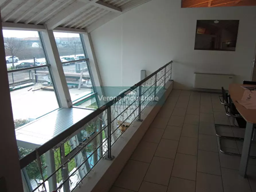 Immagine 2 di Capannone industriale in vendita  in Via Lombardia a Sona