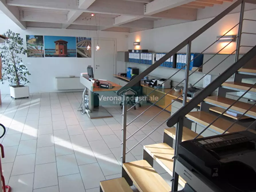 Immagine 3 di Capannone industriale in vendita  in Via Lombardia a Sona