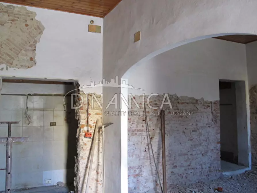 Immagine 17 di Villa in vendita  a Castelfranco Di Sotto