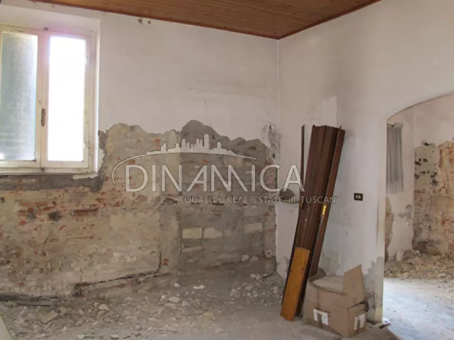 Immagine 18 di Villa in vendita  a Castelfranco Di Sotto