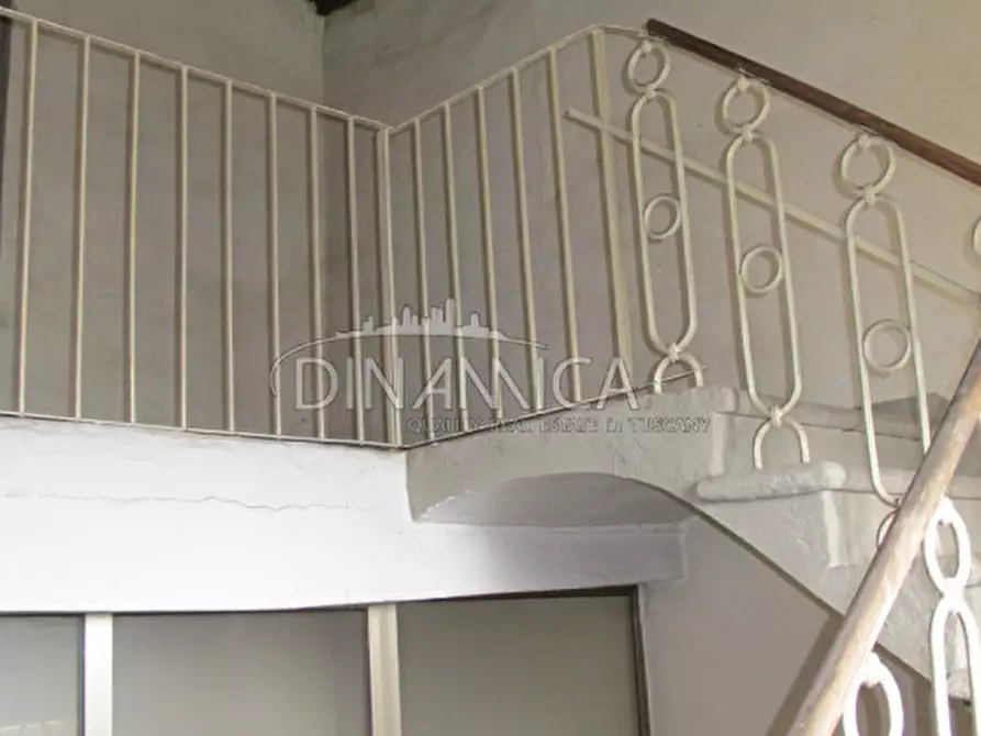 Immagine 23 di Villa in vendita  a Castelfranco Di Sotto