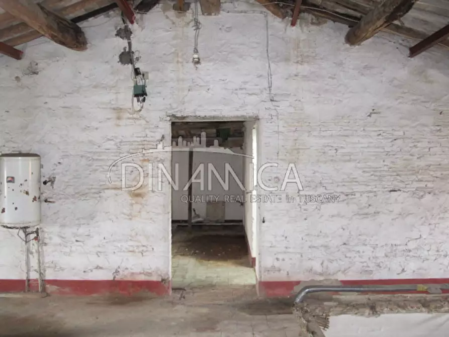 Immagine 25 di Villa in vendita  a Castelfranco Di Sotto