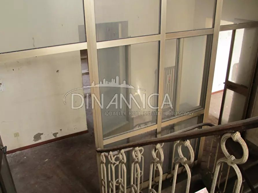 Immagine 33 di Villa in vendita  a Castelfranco Di Sotto