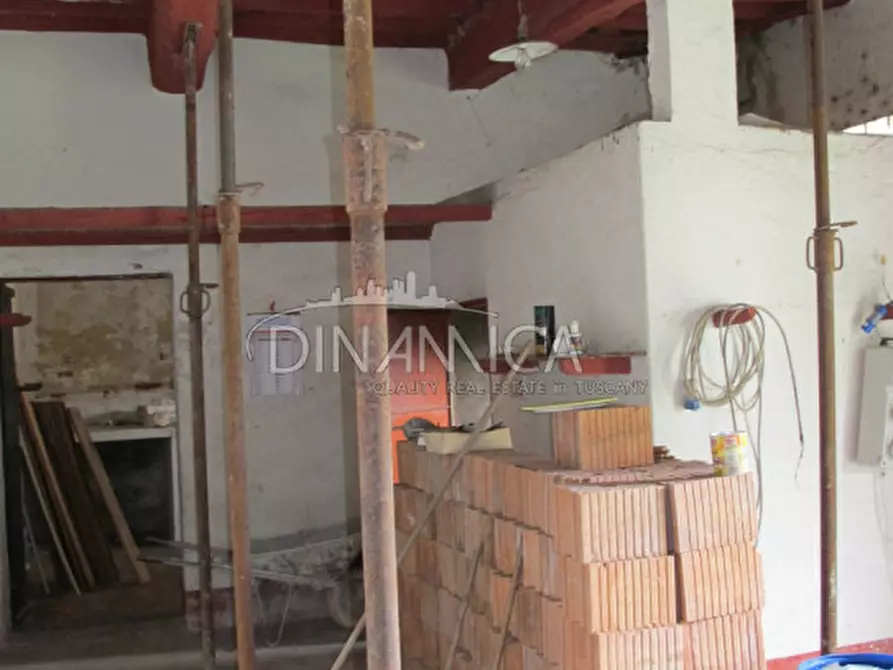 Immagine 48 di Villa in vendita  a Castelfranco Di Sotto