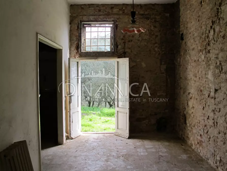 Immagine 49 di Villa in vendita  a Castelfranco Di Sotto