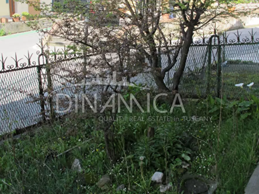 Immagine 65 di Villa in vendita  a Castelfranco Di Sotto