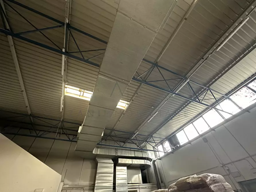 Immagine 2 di Capannone industriale in vendita  in Via Postumia a Quinto Di Treviso