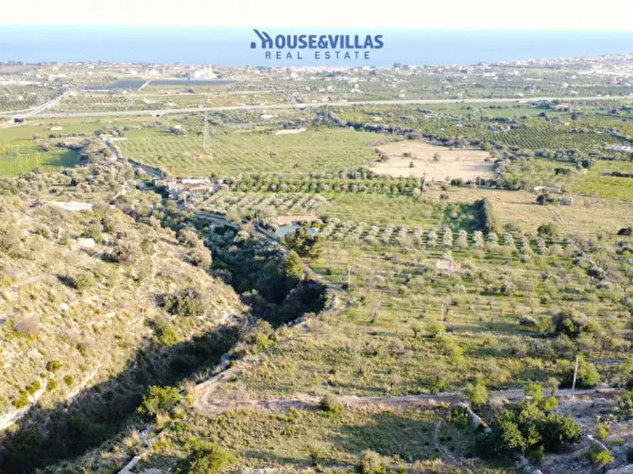 Immagine 3 di Terreno in vendita  in Contrada Rociola a Avola
