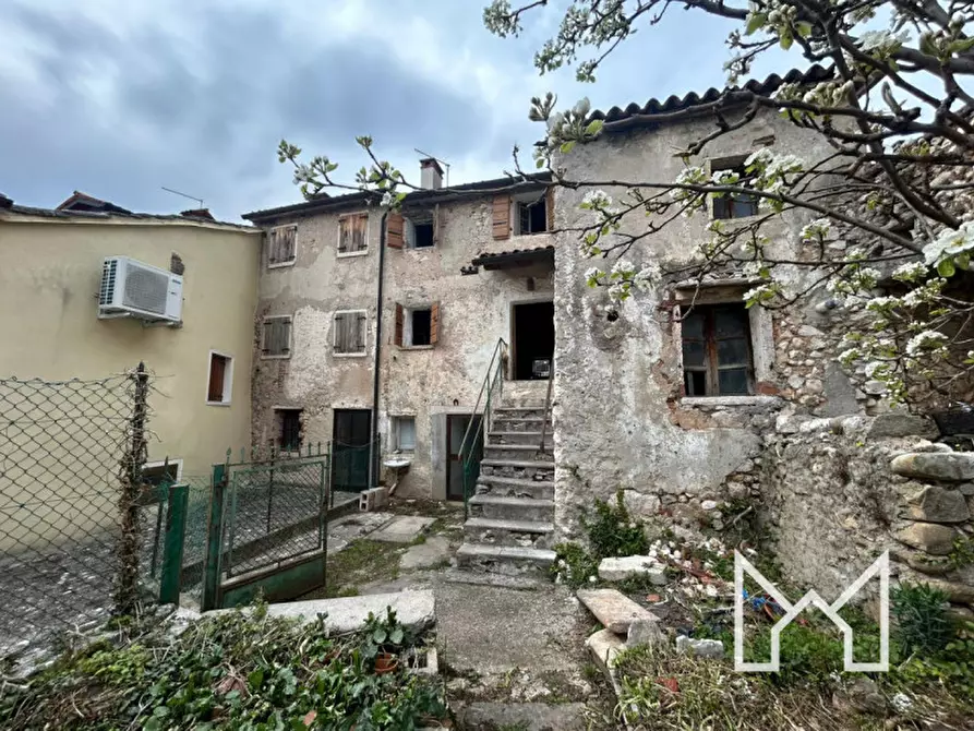 Immagine 3 di Rustico / casale in vendita  a Pove Del Grappa