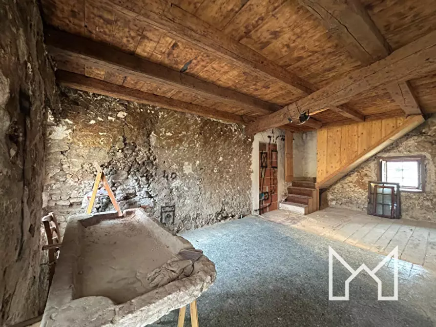 Immagine 10 di Rustico / casale in vendita  a Pove Del Grappa