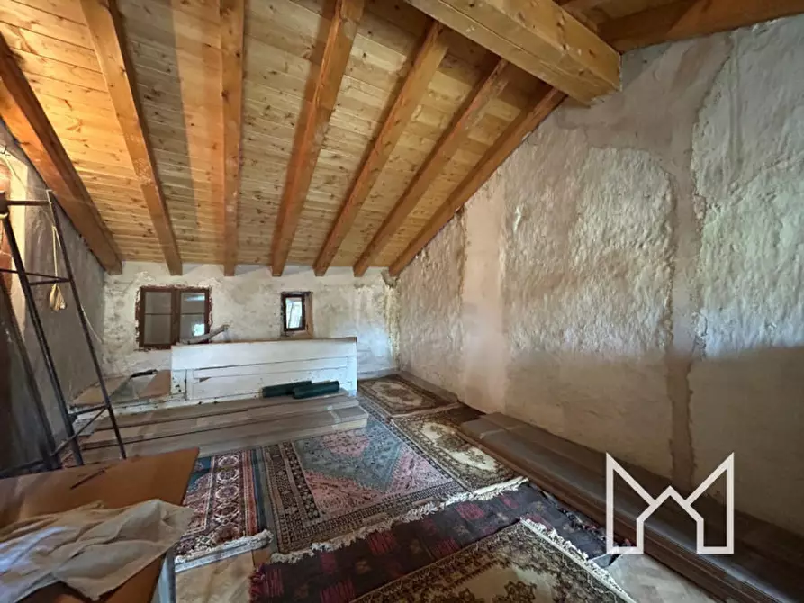 Immagine 12 di Rustico / casale in vendita  a Pove Del Grappa