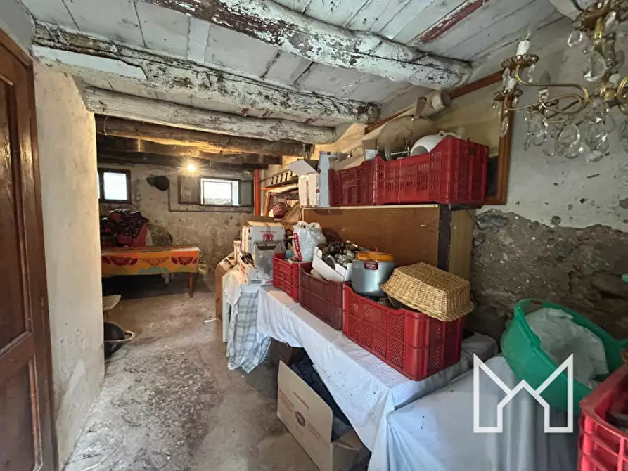 Immagine 15 di Rustico / casale in vendita  a Pove Del Grappa