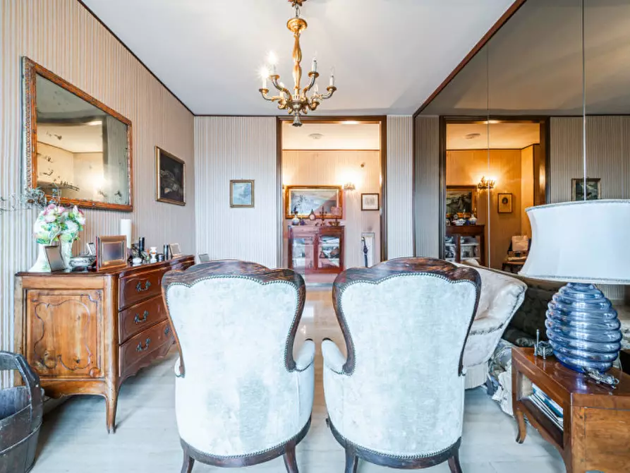 Immagine 7 di Appartamento in vendita  in Via Roma a Sant'ilario D'enza