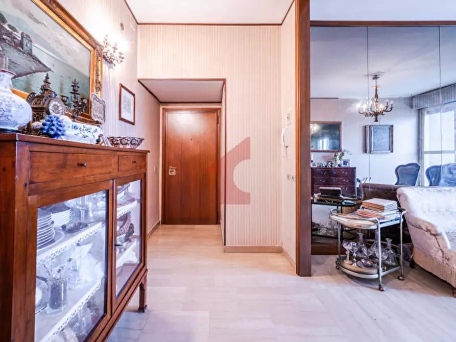 Immagine 9 di Appartamento in vendita  in Via Roma a Sant'ilario D'enza