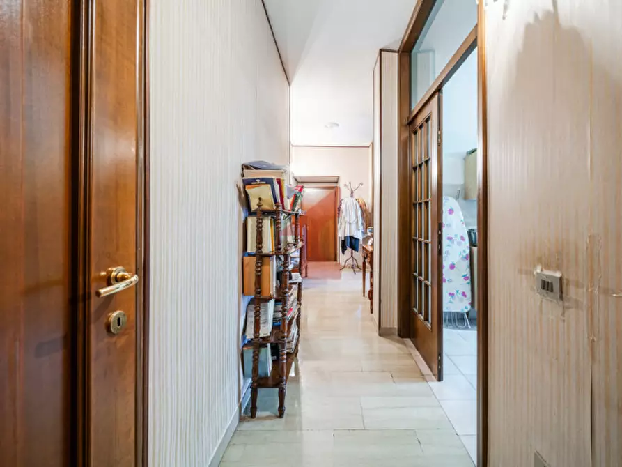 Immagine 16 di Appartamento in vendita  in Via Roma a Sant'ilario D'enza