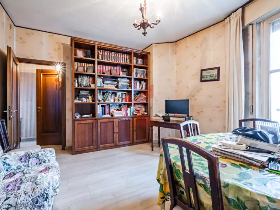 Immagine 21 di Appartamento in vendita  in Via Roma a Sant'ilario D'enza