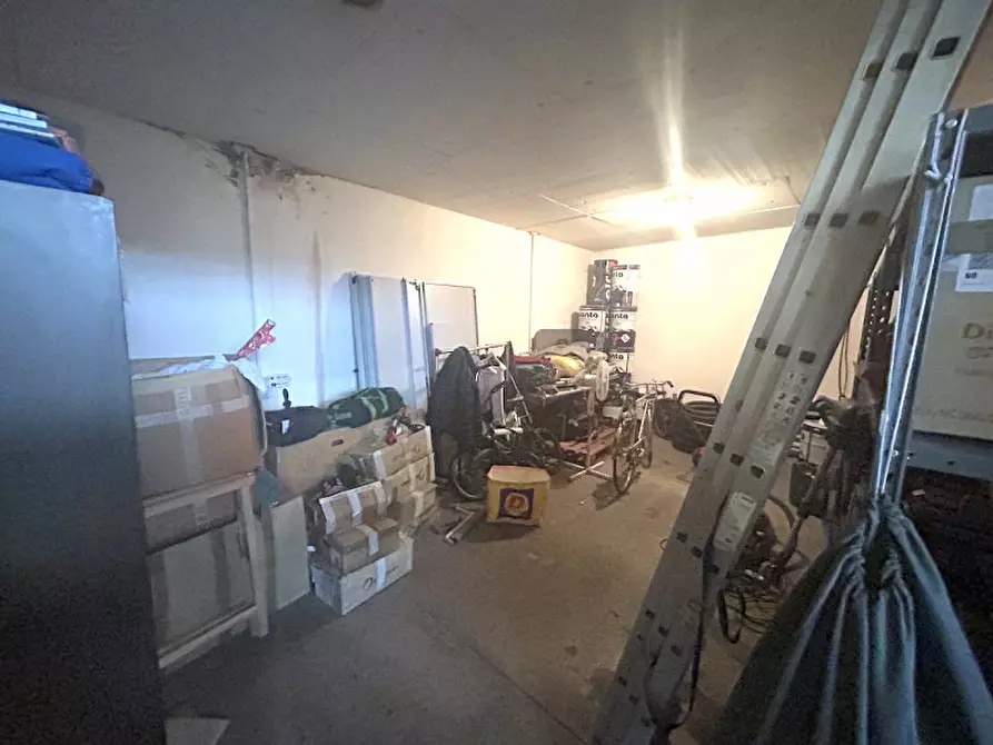 Immagine 3 di Capannone industriale in vendita  in VIA ARTIGIANATO a Cesena