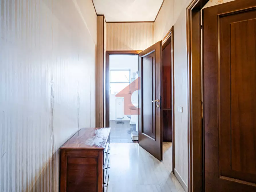 Immagine 22 di Appartamento in vendita  in Via Roma a Sant'ilario D'enza