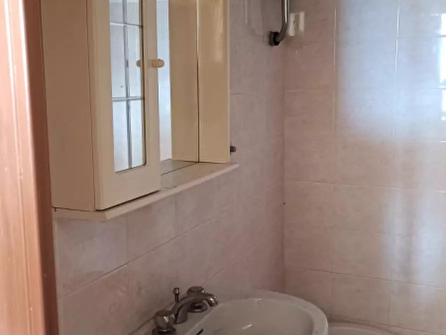 Immagine 5 di Villetta a schiera in vendita  in Pero dei Santi a Civita D'antino