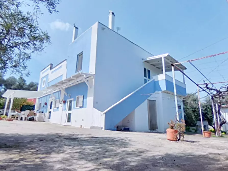 Immagine 21 di Casa indipendente in vendita  in ABR a Fasano