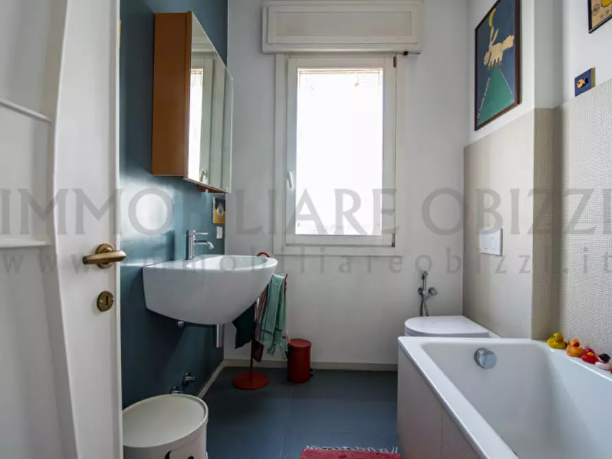 Immagine 26 di Appartamento in vendita  in via emo capodilista a Padova