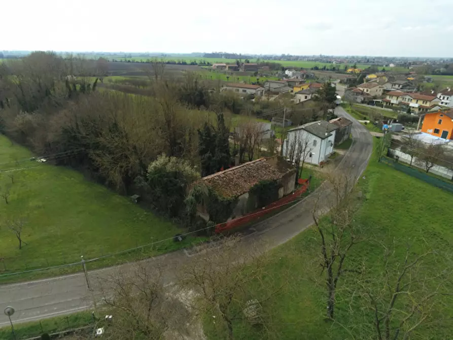 Immagine 5 di Terreno in vendita  in Via savellon 38 a Granze