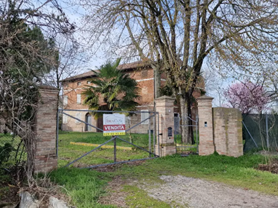 Immagine 1 di Rustico / casale in vendita  in VIA STREGA 1 CORREGGIO a Correggio