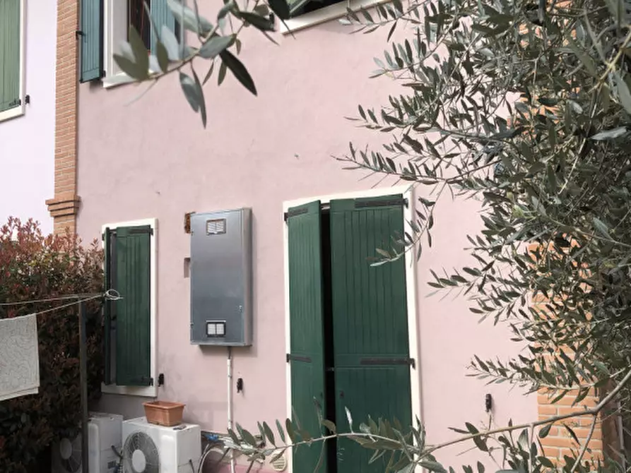 Immagine 5 di Casa trifamiliare in affitto  in via roma a Nanto